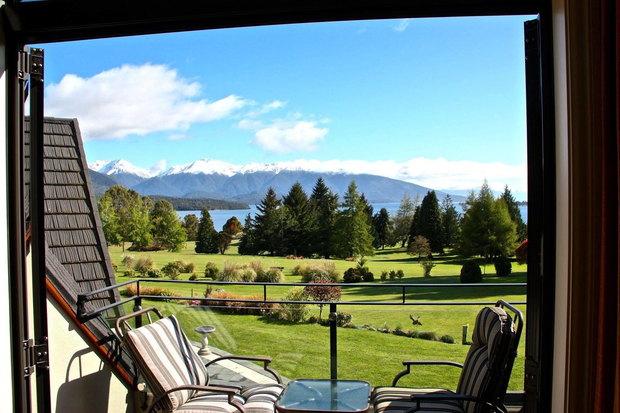 Dock Bay Lodge Te Anau Exterior foto